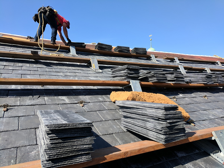slate roof uniform installation